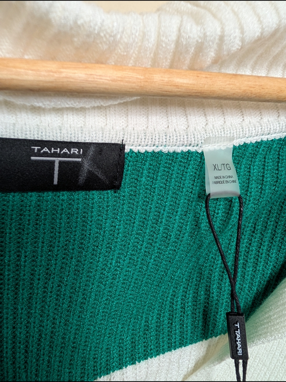 NWT Tahari White Green Stripe Polo Collar Sweater Size XL - Picture 4 of 8